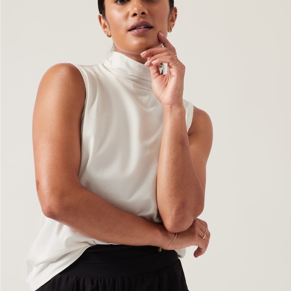 BLACK - ✨OUTBOUND TANK!✨ turtleneck layering top